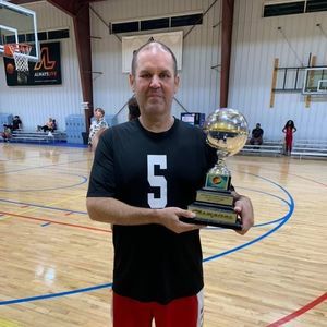 Meet your Posher, Howard